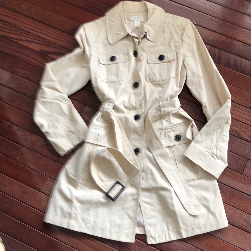 Ann Taylor Loft Short Trench